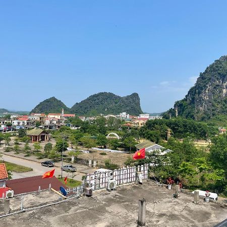 Trung Duc Hotel 퐁냐 외부 사진