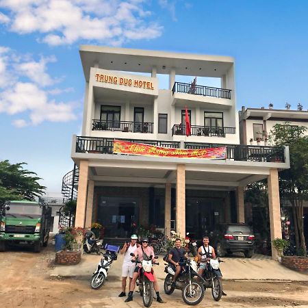 Trung Duc Hotel 퐁냐 외부 사진