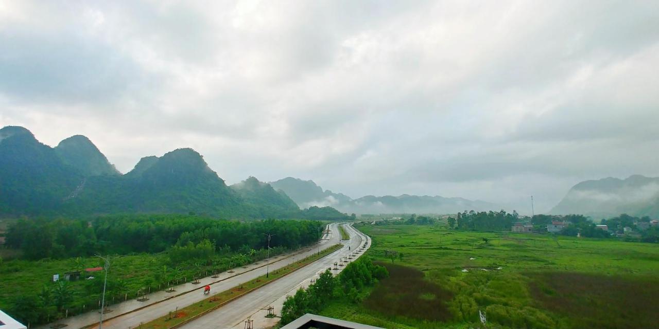 Trung Duc Hotel 퐁냐 외부 사진