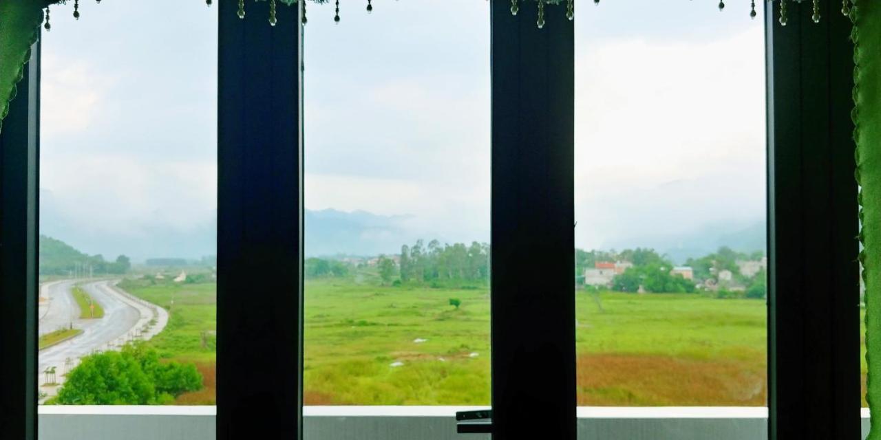 Trung Duc Hotel 퐁냐 외부 사진