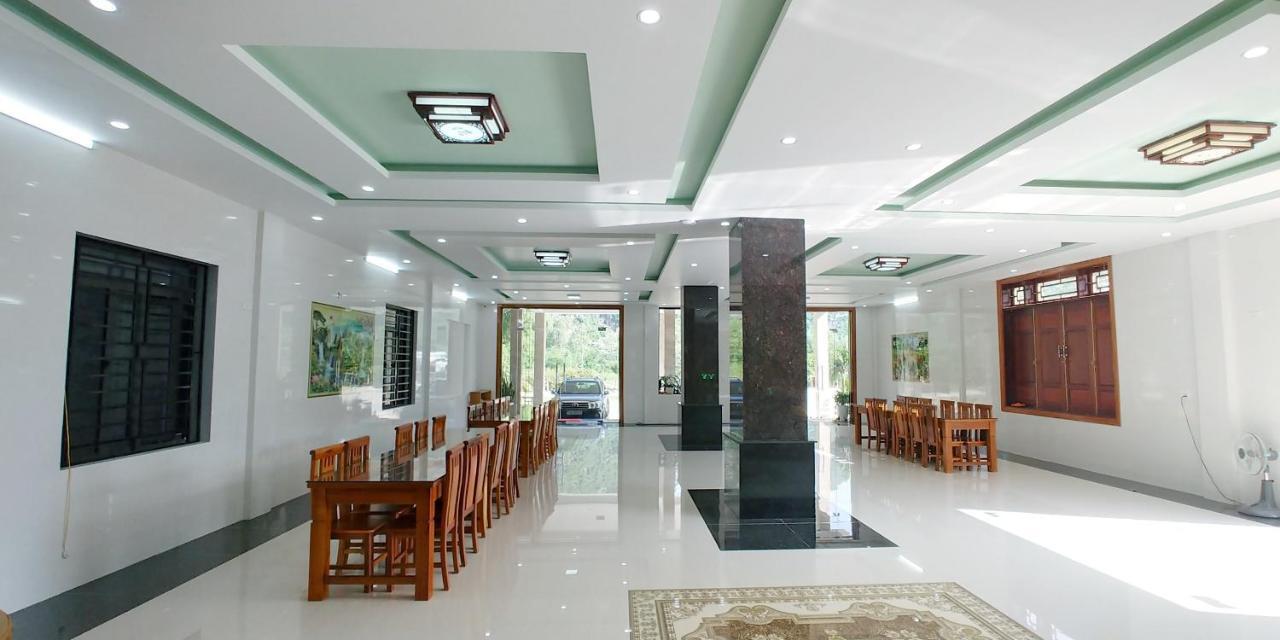 Trung Duc Hotel 퐁냐 외부 사진