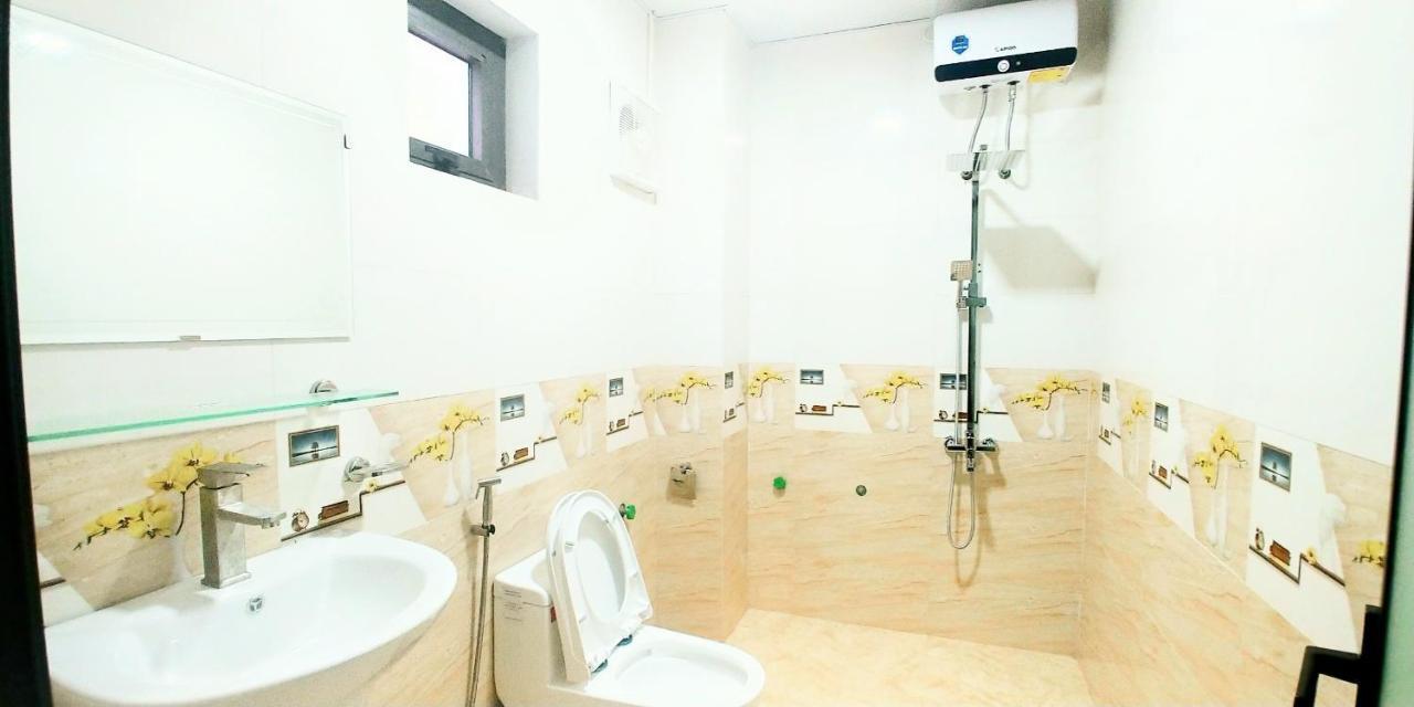 Trung Duc Hotel 퐁냐 외부 사진